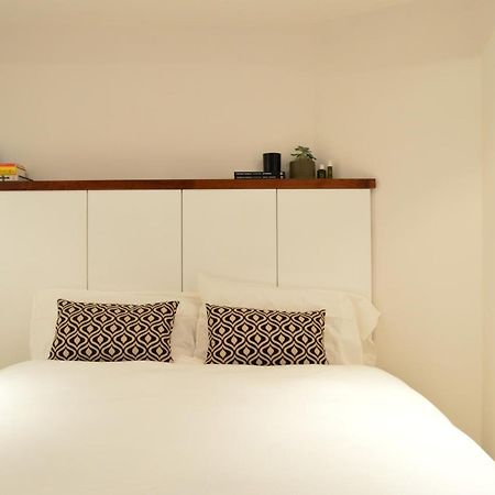 1 Bedroom Apartment With Terrace On Warren Street Λονδίνο Εξωτερικό φωτογραφία